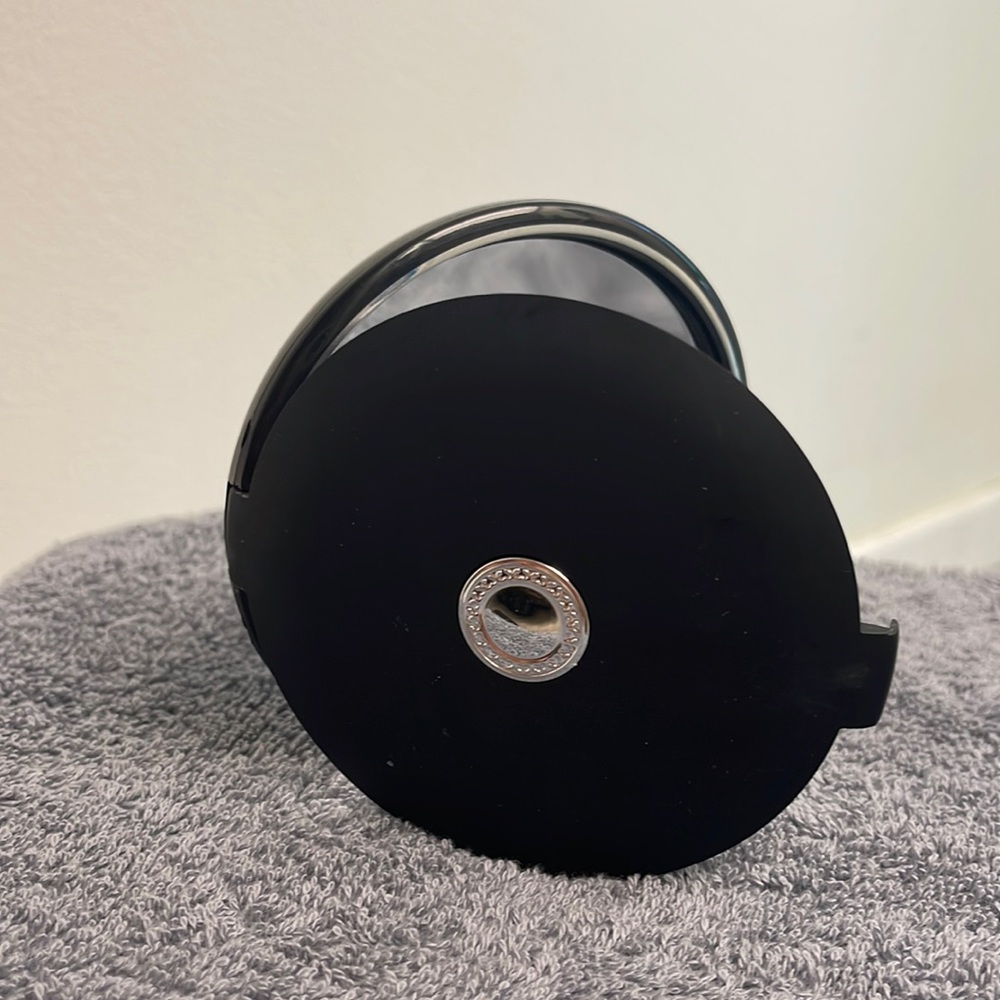 Mirror compact regular and magnify must have item